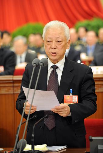 3月10日,十一屆全國(guó)人大二次會(huì)議在北京人民大會(huì)堂舉行第三次全體會(huì)議。周鐵農(nóng)主持會(huì)議。 新華社記者 馬占成 攝