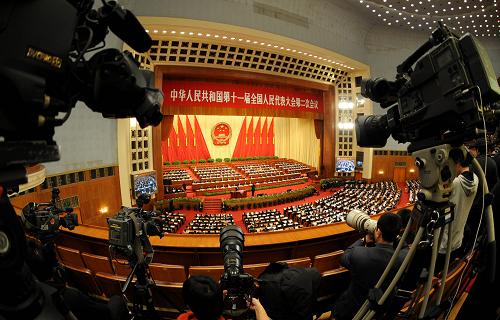 3月9日,十一屆全國人大二次會議在北京人民大會堂舉行第二次全體會議。 新華社記者陳樹根攝