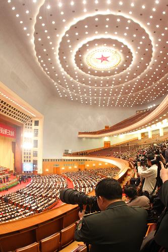 3月13日,中國人民政治協(xié)商會議第十一屆全國委員會第三次會議在北京人民大會堂舉行閉幕會。 新華社記者 邢廣利 攝