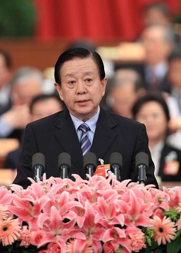 3月10日,全國政協(xié)十一屆三次會議在北京人民大會堂舉行第四次全體會議。這是趙金鐸委員代表全國政協(xié)民族和宗教委員會作《加快少數(shù)民族和民族地區(qū)經(jīng)濟(jì)社會發(fā)展的幾點(diǎn)建議》的發(fā)言。 新華社記者 龐興雷 攝