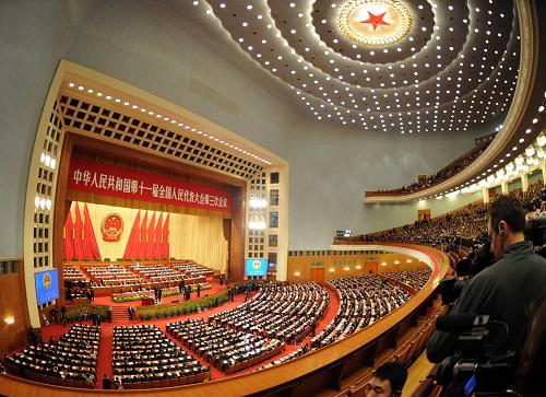 3月5日,第十一屆全國(guó)人民代表大會(huì)第三次會(huì)議在北京人民大會(huì)堂開幕。新華社記者 張鐸 攝