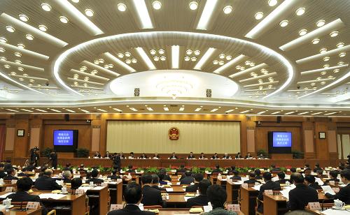3月4日,十一屆全國人大五次會議主席團(tuán)在北京人民大會堂舉行第一次會議。新華社記者 李學(xué)仁 攝
