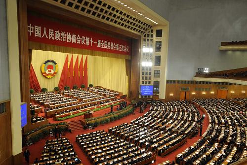3月9日,全國政協(xié)十一屆五次會議在北京人民大會堂舉行第二次全體會議。 新華社記者 燕雁 攝