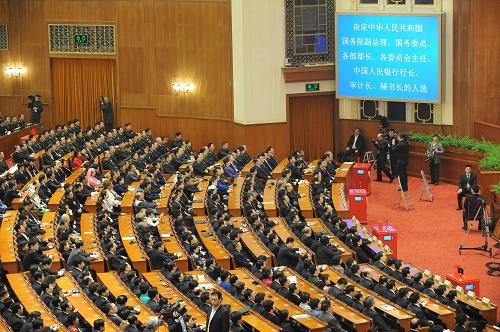 3月16日,十二屆全國(guó)人大一次會(huì)議在北京人民大會(huì)堂舉行第六次全體會(huì)議。新華社記者 楊宗友 攝