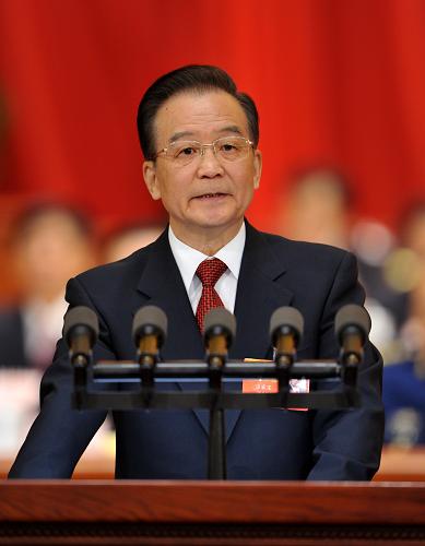3月5日,第十二屆全國(guó)人民代表大會(huì)第一次會(huì)議在北京人民大會(huì)堂開(kāi)幕。國(guó)務(wù)院總理溫家寶作政府工作報(bào)告。 新華社記者 黃敬文 攝