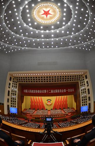 3月8日,全國政協(xié)十二屆一次會議在北京人民大會堂舉行第三次全體會議。 新華社記者 秦晴 攝