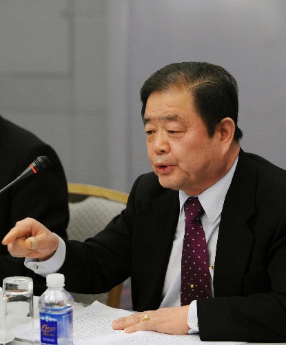全國政協(xié)委員王曉玉說,物價問題關(guān)乎國計(jì)民生和社會穩(wěn)定,除了宏觀調(diào)控手段,要從生產(chǎn)布局著手,對與民生息息相關(guān)的產(chǎn)業(yè)進(jìn)行安全合理的布局。