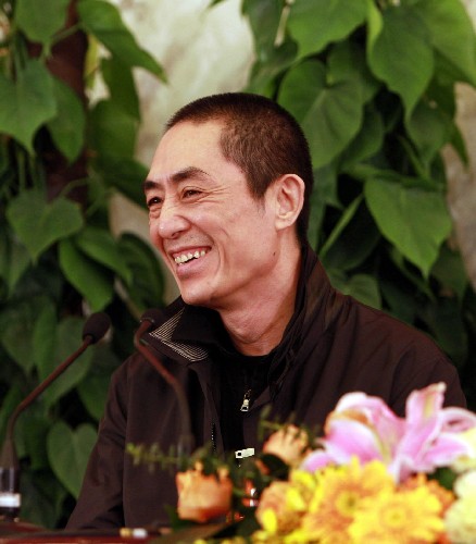 3月12日,全國(guó)政協(xié)十一屆一次會(huì)議在北京人民大會(huì)堂舉行記者招待會(huì),主題是“政協(xié)委員談奧運(yùn)”。這是張藝謀委員在記者招待會(huì)上。 新華社記者 龐興雷 攝