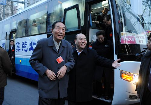 3月2日,出席十一屆全國人大二次會(huì)議的河南代表團(tuán)抵達(dá)北京。這是全國人大代表到達(dá)駐地。新華社記者 朱祥 攝