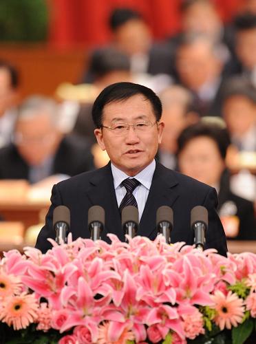 3月10日,全國(guó)政協(xié)十一屆三次會(huì)議在北京人民大會(huì)堂舉行第四次全體會(huì)議。這是金晏山委員作《我替貧困地區(qū)村官說(shuō)句話》的發(fā)言。 新華社記者 黃敬文 攝