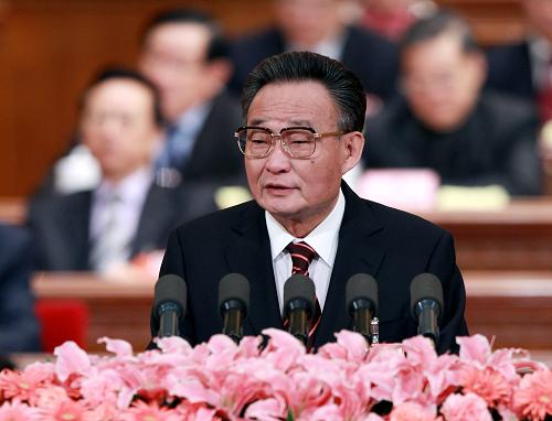 3月10日,十一屆全國(guó)人大四次會(huì)議在北京人民大會(huì)堂舉行第二次全體會(huì)議。全國(guó)人民代表大會(huì)常務(wù)委員會(huì)委員長(zhǎng)吳邦國(guó)作全國(guó)人民代表大會(huì)常務(wù)委員會(huì)工作報(bào)告。 新華社記者龐興雷攝
