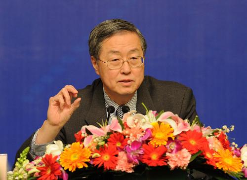 這是周小川在發(fā)言。新華社記者 楊世堯 攝