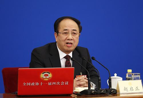 3月2日,全國政協(xié)十一屆四次會議新聞發(fā)布會在北京人民大會堂舉行。這是大會發(fā)言人趙啟正介紹會議有關(guān)情況。 新華社記者 陳建力 攝