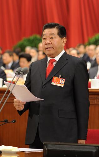 3月13日,中國(guó)人民政治協(xié)商會(huì)議第十一屆全國(guó)委員會(huì)第四次會(huì)議在北京人民大會(huì)堂舉行閉幕會(huì)。全國(guó)政協(xié)主席賈慶林主持閉幕會(huì)并講話。 新華社記者 李學(xué)仁 攝