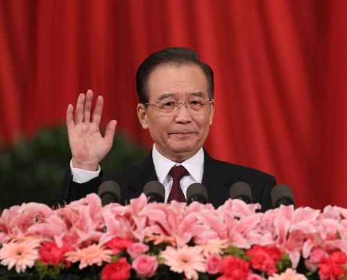 3月5日,第十一屆全國人民代表大會(huì)第五次會(huì)議在北京人民大會(huì)堂開幕。國務(wù)院總理溫家寶作政府工作報(bào)告。 新華社記者 劉衛(wèi)兵 攝