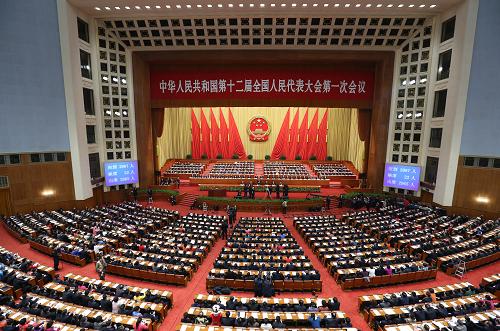 3月5日,第十二屆全國(guó)人民代表大會(huì)第一次會(huì)議在北京人民大會(huì)堂開(kāi)幕。新華社記者龐興雷攝