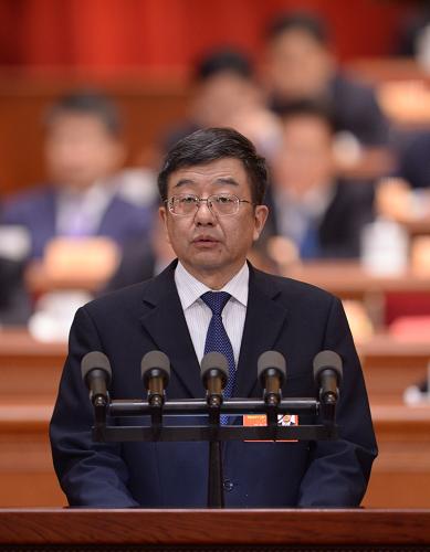 3月8日,全國(guó)政協(xié)十二屆一次會(huì)議在北京人民大會(huì)堂舉行第三次全體會(huì)議。這是孫貴寶委員作《盡快制止中央某些政策法規(guī)“空轉(zhuǎn)”》的發(fā)言。 新華社記者 王曄 攝