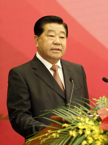 9月10日,臺胞社團論壇開幕式在上海展覽中心舉行。中共中央政治局常委、全國政協(xié)主席賈慶林出席并講話。新華社記者 劉建生 攝