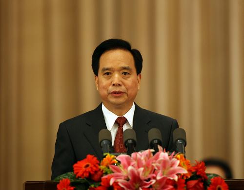 12月31日,紀念《告臺灣同胞書》發(fā)表30周年座談會在北京人民大會堂隆重舉行。這是全國人大常委會副委員長兼秘書長李建國在座談會上發(fā)言。 新華社記者姚大偉攝