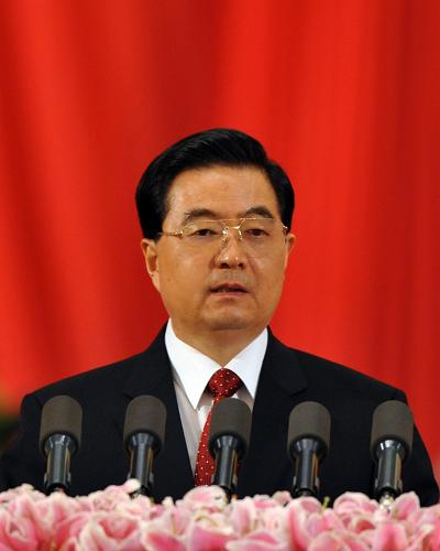 胡錦濤出席兩院院士大會(huì)并發(fā)表重要講話 6月7日,中國科學(xué)院第十五次院士大會(huì)、中國工程院第十次院士大會(huì)在北京人民大會(huì)堂隆重開幕。中共中央總書記、國家主席、中央軍委主席胡錦濤出席會(huì)議并發(fā)表重要講話。 新華社記者李學(xué)仁攝