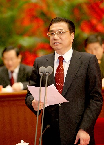 這是中共中央政治局常委李克強主持大會。 新華社記者 馬占成 攝