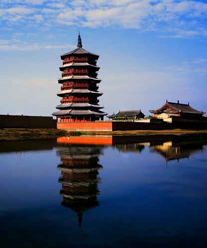 應(yīng)縣木塔(資料照片)。新華社發(fā)(李文魁 攝)