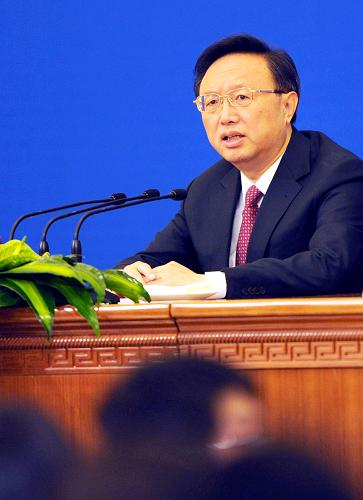 3月7日,十一屆全國人大四次會(huì)議舉行記者會(huì),外交部部長楊潔篪答記者問。 新華社記者王建華攝