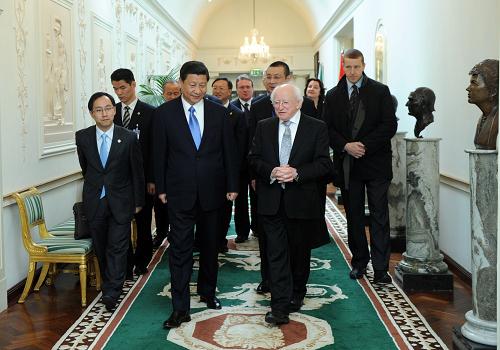 2月20日,中國國家副主席習(xí)近平在都柏林會見愛爾蘭總統(tǒng)希金斯。新華社記者 張鐸 攝