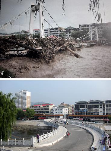 上圖為:洪災(zāi)發(fā)生時(shí)的縣城“世德橋”(2010年7月24日攝)。 下圖為:重建后的“世德橋”(2011年7月22日攝)。新華社發(fā)(孫少玲攝)