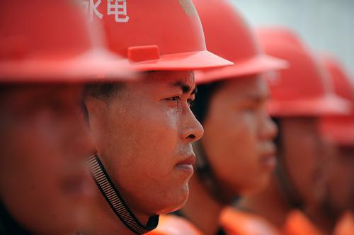 XxjpsgC001256_20130621_TPPFN1A001_M.jpg
