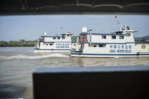 5月18日,中國執(zhí)法船在湄公河航行。新華社記者張可任攝