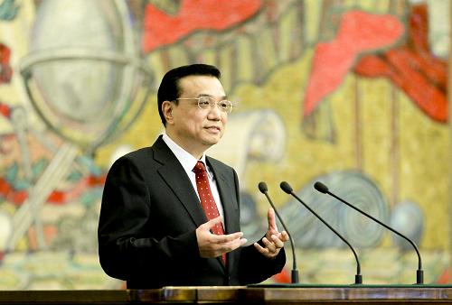 2012年4月28日,李克強在莫斯科大學發(fā)表演講。新華社發(fā)