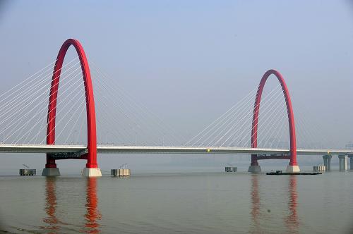 這是杭州之江大橋(1月18日攝)。新華社記者 鞠煥宗 攝