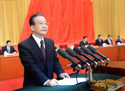 1月18日,中共中央、國(guó)務(wù)院在北京人民大會(huì)堂隆重舉行國(guó)家科學(xué)技術(shù)獎(jiǎng)勵(lì)大會(huì)。胡錦濤、習(xí)近平、溫家寶、李克強(qiáng)、劉云山出席大會(huì)并為獲獎(jiǎng)代表頒獎(jiǎng)。這是國(guó)務(wù)院總理溫家寶代表黨中央、國(guó)務(wù)院在會(huì)上講話(huà)。新華社記者 劉建生 攝