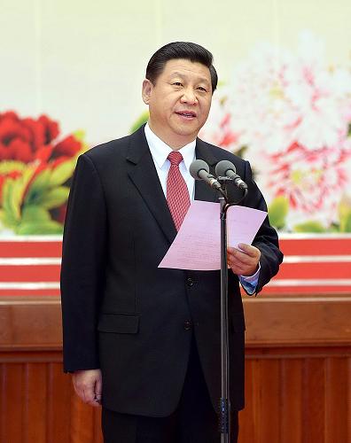 2月8日,中共中央、國務(wù)院在北京人民大會堂舉行2013年春節(jié)團拜會。中共中央總書記、中共中央軍委主席習(xí)近平主持團拜會并向全國各族人民致以新春的祝福。新華社記者 李濤 攝