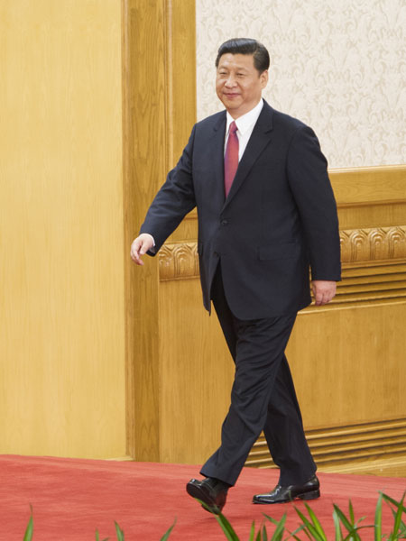 11月15日,新一屆中央政治局常委同中外記者見面。新華社記者王曄攝