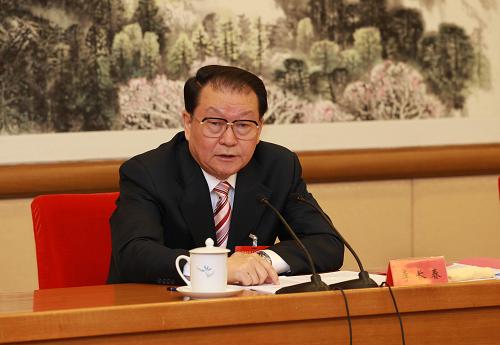 11月30日,學習貫徹黨的十七屆五中全會精神中央宣講團動員會在北京召開。中共中央政治局常委李長春出席會議并作重要講話。新華社記者 龐興雷 攝