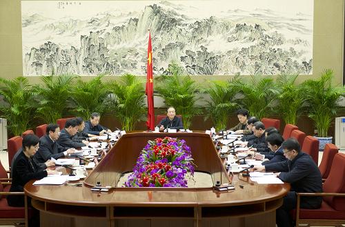 2月24日,中共中央政治局常委、國務(wù)院總理、國家科技教育領(lǐng)導小組組長溫家寶主持召開國家科技教育領(lǐng)導小組會議。新華社記者 黃敬文 攝