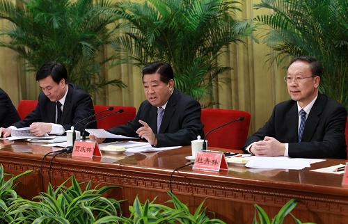 12月15日,全國統(tǒng)戰(zhàn)部長會議在北京舉行。中共中央政治局常委、全國政協(xié)主席賈慶林出席會議并講話。 新華社記者 龐興雷 攝