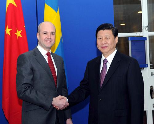 習(xí)近平與瑞典首相舉行會談 3月29日,中國國家副主席習(xí)近平在斯德哥爾摩與瑞典首相賴因費(fèi)爾特舉行會談。 新華社記者 饒愛民 攝