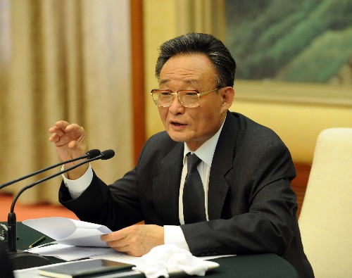 5月22日,十一屆全國人大常委會舉行第四次委員長會議,聽取國務(wù)院關(guān)于四川汶川大地震抗震搶險及救災(zāi)工作情況的匯報。中共中央政治局常委、全國人大常委會委員長吳邦國主持會議并發(fā)表重要講話。 新華社記者饒愛民攝