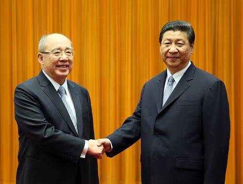 6月13日,中共中央總書記習(xí)近平在北京人民大會(huì)堂會(huì)見中國國民黨榮譽(yù)主席吳伯雄。新華社記者蘭紅光攝