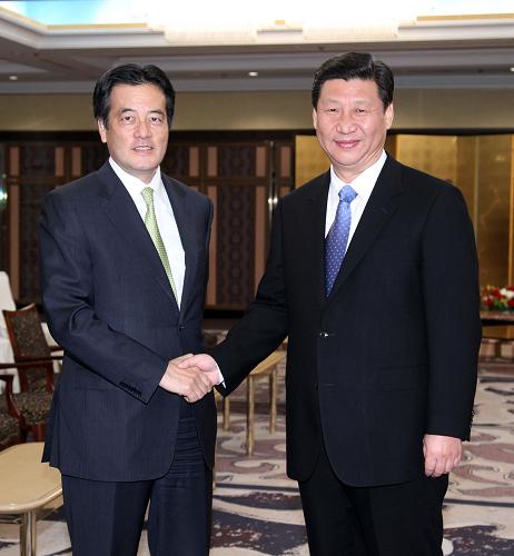 12月16日,國家副主席習(xí)近平在東京會見日本外相岡田克也。新華社記者 任正來 攝