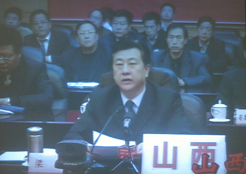 2007年11月15日15時,全國冬春農(nóng)田水利基本建設(shè)電視電話會議召開。圖為山西省人民政府副省長梁濱在分會場發(fā)言。(中國政府網(wǎng) 陳競超 攝)