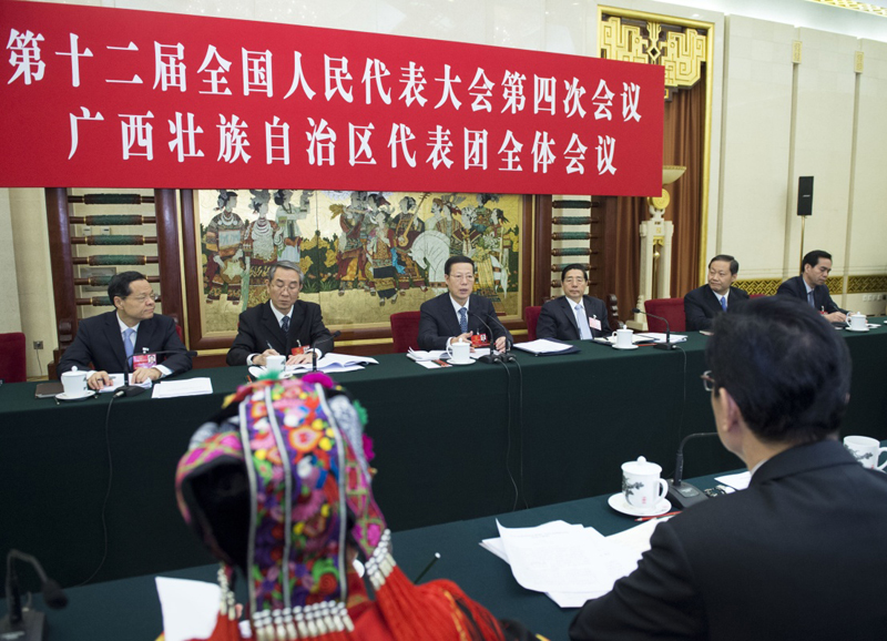 3月7日，中共中央政治局常委、國務院副總理張高麗參加十二屆全國人大四次會議廣西代表團的審議。新華社記者 王曄 攝