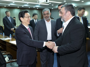 伊朗治安部隊司令阿什塔里300.jpg