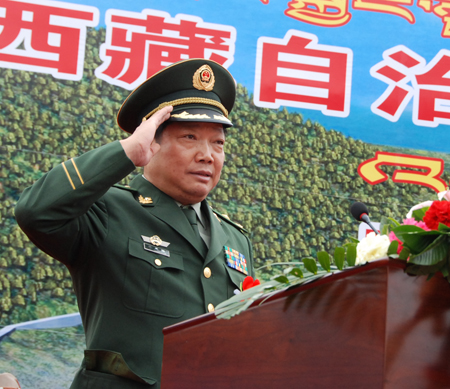 李光強(qiáng)代表參建單位發(fā)言