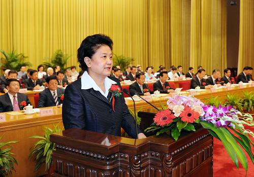 8月9日,中國農(nóng)工民主黨成立八十周年紀念大會在北京人民大會堂舉行。中共中央政治局委員、國務(wù)委員劉延?xùn)|出席紀念大會并講話。