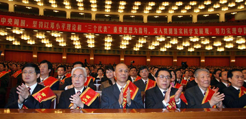 12月12日,慶祝我國首次月球探測工程圓滿成功大會在北京人民大會堂舉行。 新華社記者 黃敬文 攝