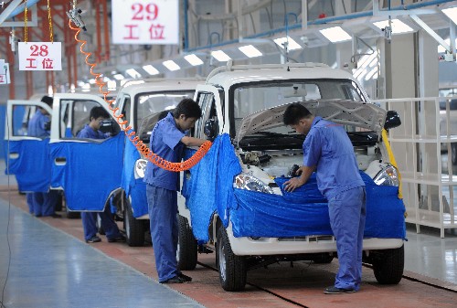 大型純電動(dòng)汽車產(chǎn)業(yè)化基地在天津建成投產(chǎn)
